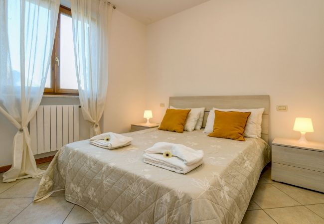 Appartamento a Toscolano-Maderno - 7 Sunshine by Garda FeWo Appartamento a Toscolano-Maderno - 7 Sunshine by Garda FeWo