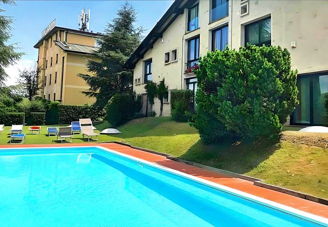 Appartamento a Desenzano del Garda - 11- DesenzanoLoft: Swarovski Appartamento a Desenzano del Garda - 11- DesenzanoLoft: Swarovski