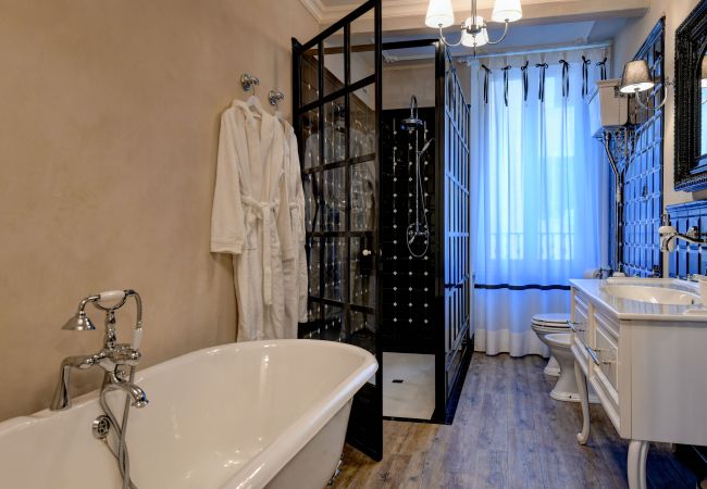 Appartamento a Desenzano del Garda - 35 - La Vite Luxury apartment 1 Appartamento a Desenzano del Garda - 35 - La Vite Luxury apartment 1