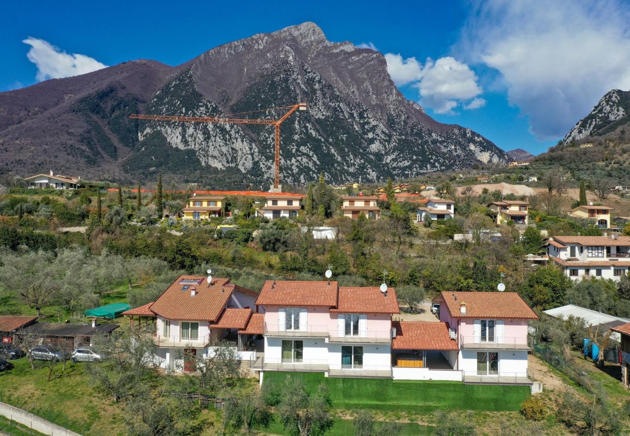 Villa a Toscolano-Maderno - Le Casette - Gargnà by Garda FeWo