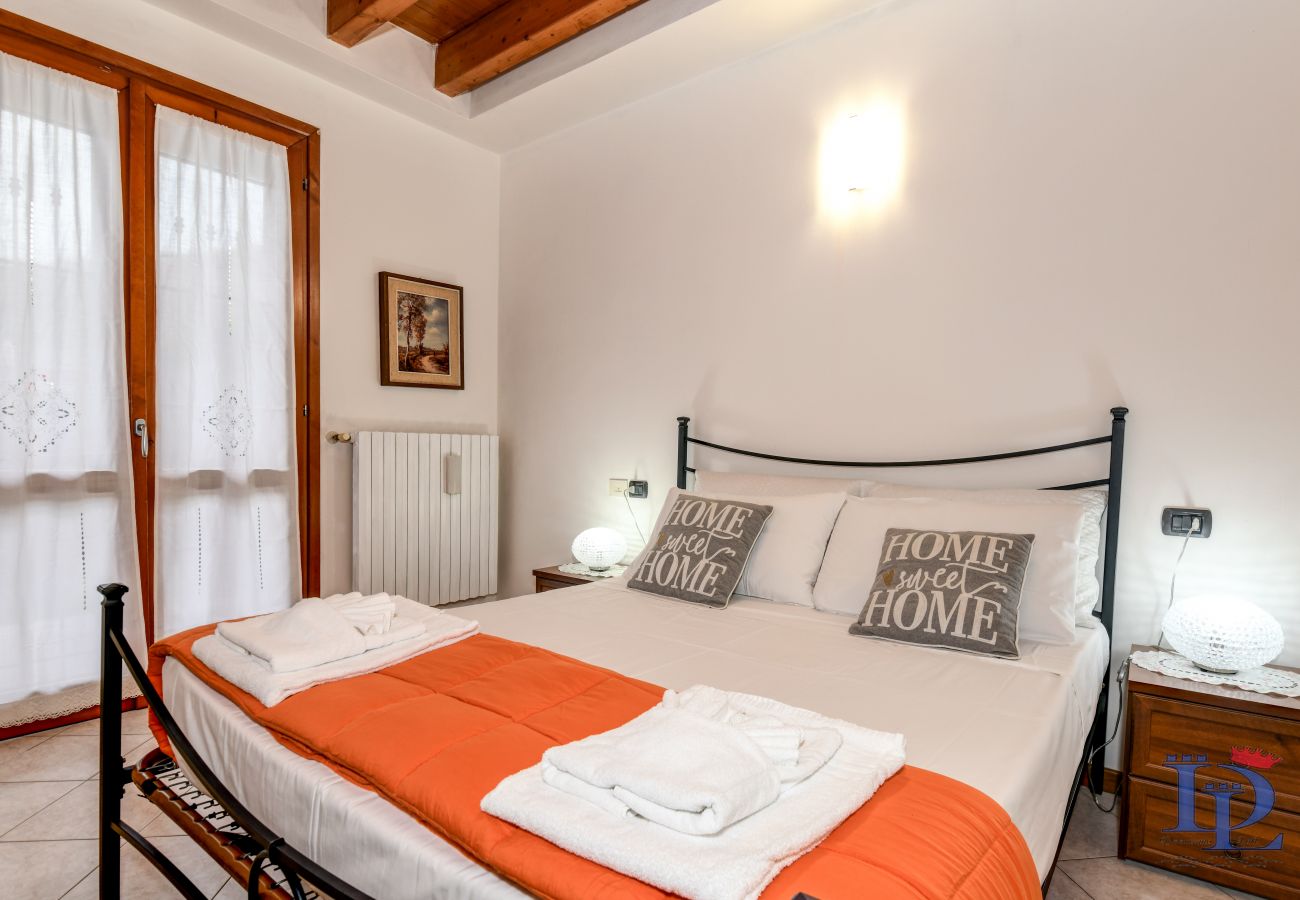 Desenzanoloft, casa vacanze, Appartamento, Lago di Garda, Desenzano, affitti brevi