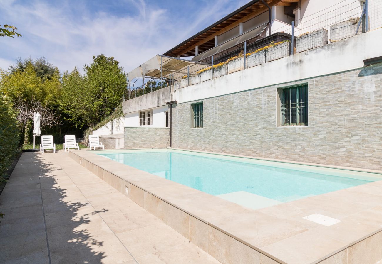 Villa a Padenghe sul Garda - Villa Gioia by Garda FeWo