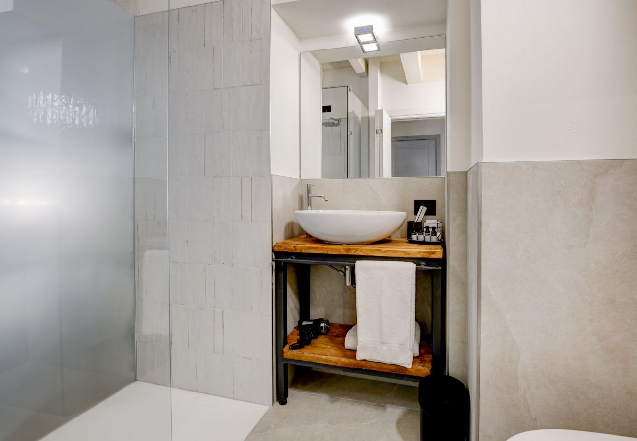 Appartamento a Tignale - Il Cortiletto - Il Vicolo Suite Apartments by Gard