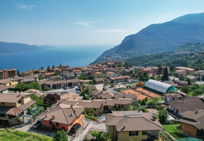 Appartamento a Tignale - Regina - adults only apartment Appartamento a Tignale - Regina - adults only apartment