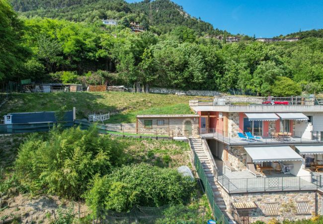 Appartamento a Tignale - Regina - adults only apartment Appartamento a Tignale - Regina - adults only apartment