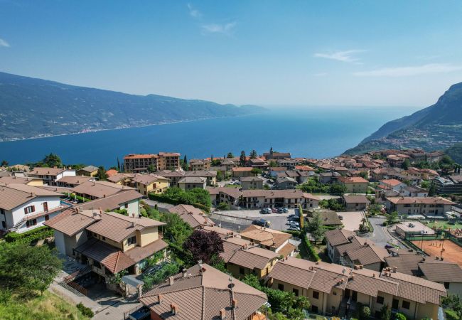 Appartamento a Tignale - Regina - adults only apartment Appartamento a Tignale - Regina - adults only apartment