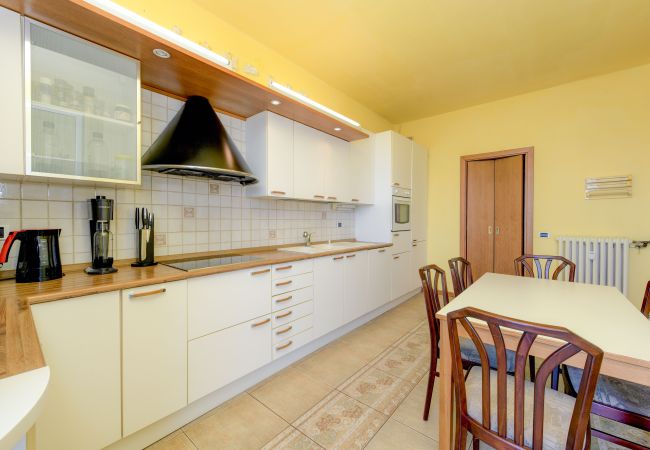 Appartamento a Desenzano del Garda - 28-Desenzanoloft : CHARMING ON THE LAKE Appartamento a Desenzano del Garda - 28-Desenzanoloft : CHARMING ON THE LAKE