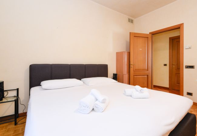 Appartamento a Desenzano del Garda - 28-Desenzanoloft : CHARMING ON THE LAKE Appartamento a Desenzano del Garda - 28-Desenzanoloft : CHARMING ON THE LAKE