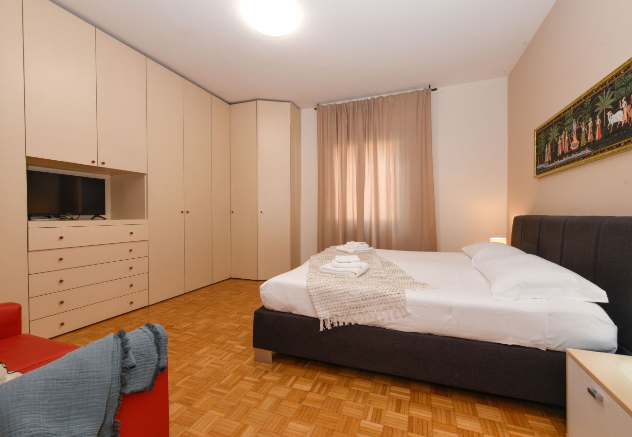 Appartamento a Desenzano del Garda - 28-Desenzanoloft : CHARMING ON THE LAKE