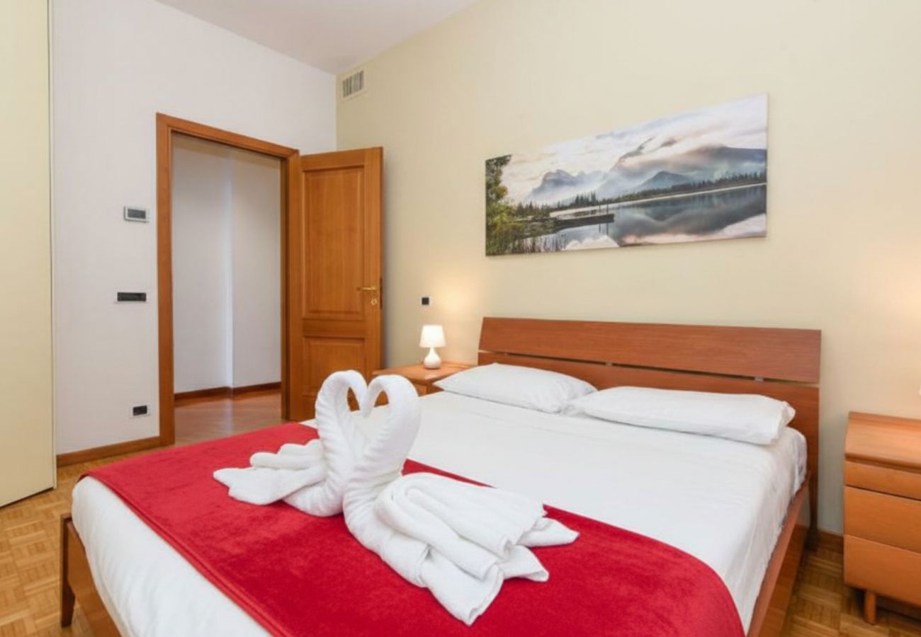 Appartamento a Desenzano del Garda - 28-Desenzanoloft : CHARMING ON THE LAKE