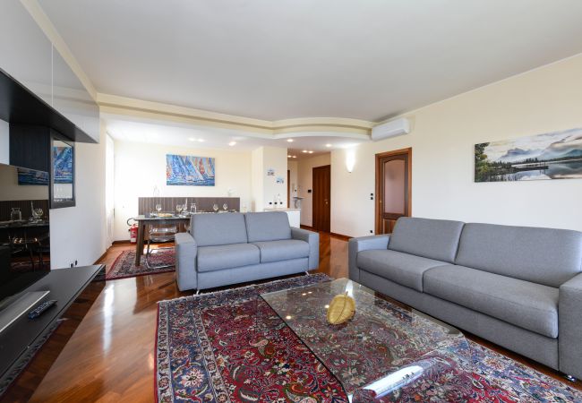 Appartamento a Desenzano del Garda - 39 - SPLENDIDO Appartamento a Desenzano del Garda - 39 - SPLENDIDO