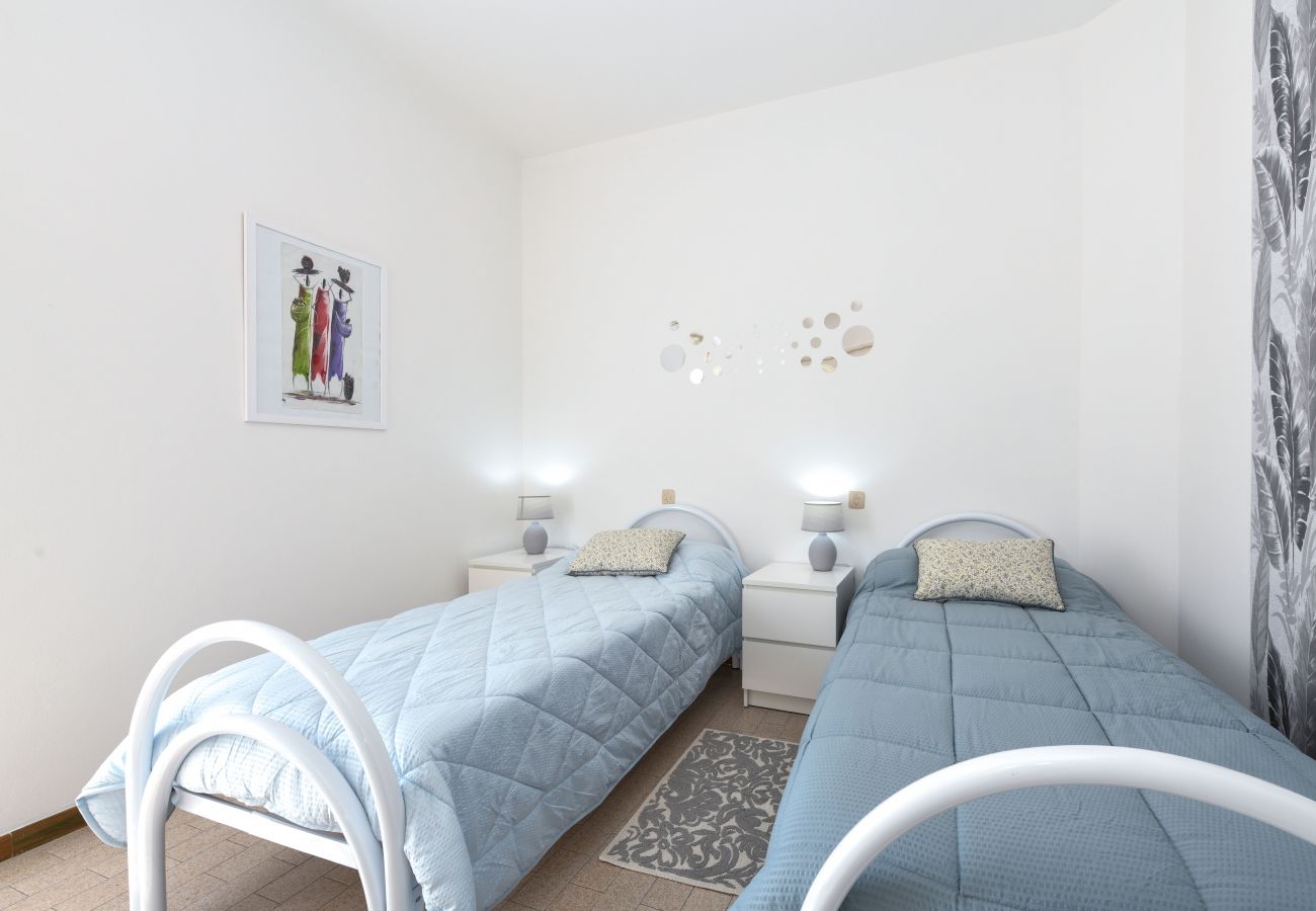 Villa a Manerba del Garda - Villa Bardo