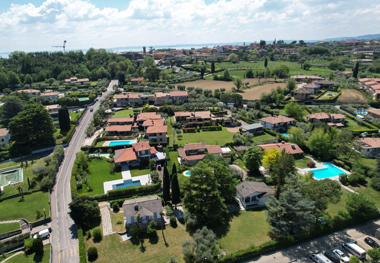 Villa a Manerba del Garda - Villa Bardo