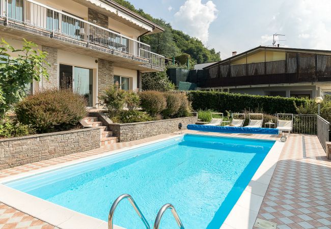 Villa a Villanuova sul Clisi - Villa Montagne & Lago