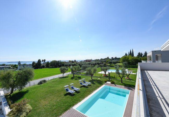 Villa a Moniga del Garda - Villa Easy Life by Garda FeWo