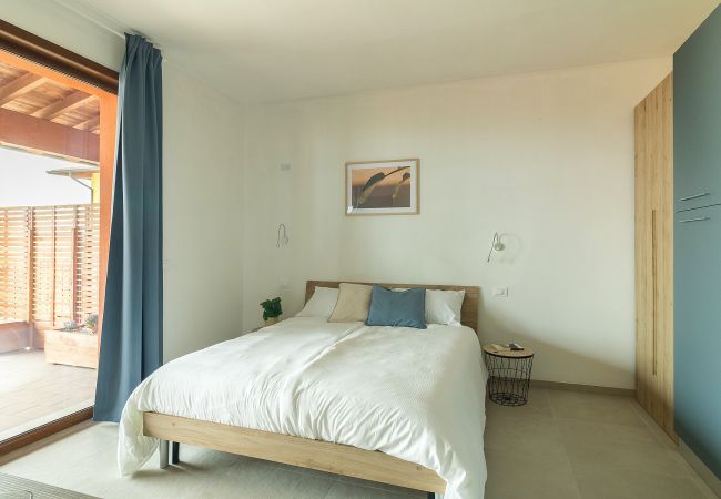 Agriturismo a Polpenazze del Garda - Agriturismo Sentieri del Vino - Il Ciliegio Agriturismo a Polpenazze del Garda - Agriturismo Sentieri del Vino - Il Ciliegio