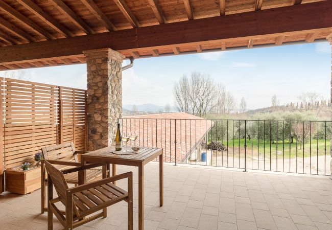 Agriturismo a Polpenazze del Garda - Agriturismo Sentieri del Vino - Il Ciliegio Agriturismo a Polpenazze del Garda - Agriturismo Sentieri del Vino - Il Ciliegio
