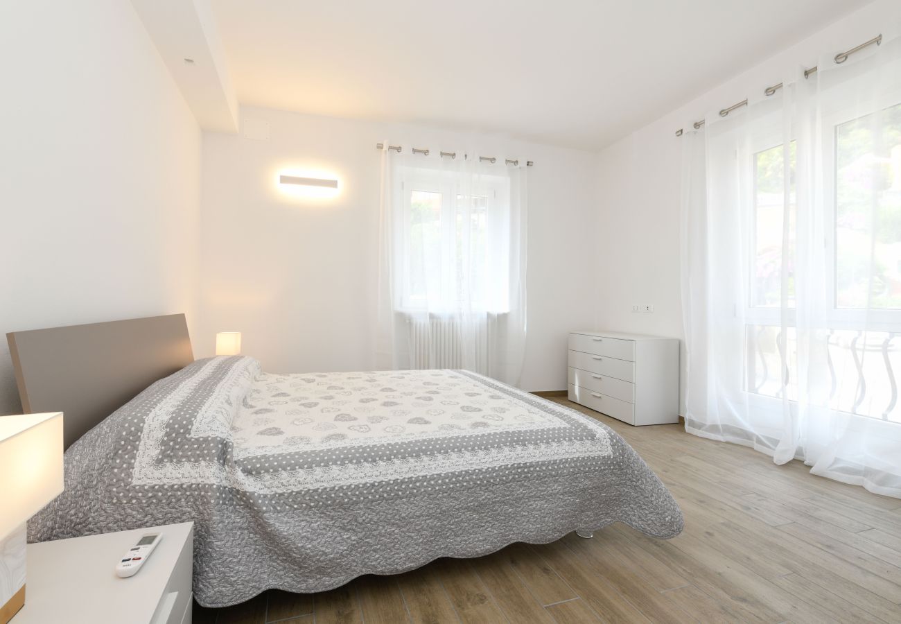 Appartamento a Toscolano-Maderno - Tre Passi dal Lago 1 by Garda FeWo