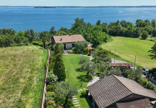 Villa a Manerba del Garda - Villa Casa Montecolo by Garda FeWo Villa a Manerba del Garda - Villa Casa Montecolo by Garda FeWo