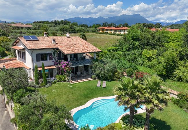 Villa a Manerba del Garda - Villa Casa Montecolo by Garda FeWo Villa a Manerba del Garda - Villa Casa Montecolo by Garda FeWo