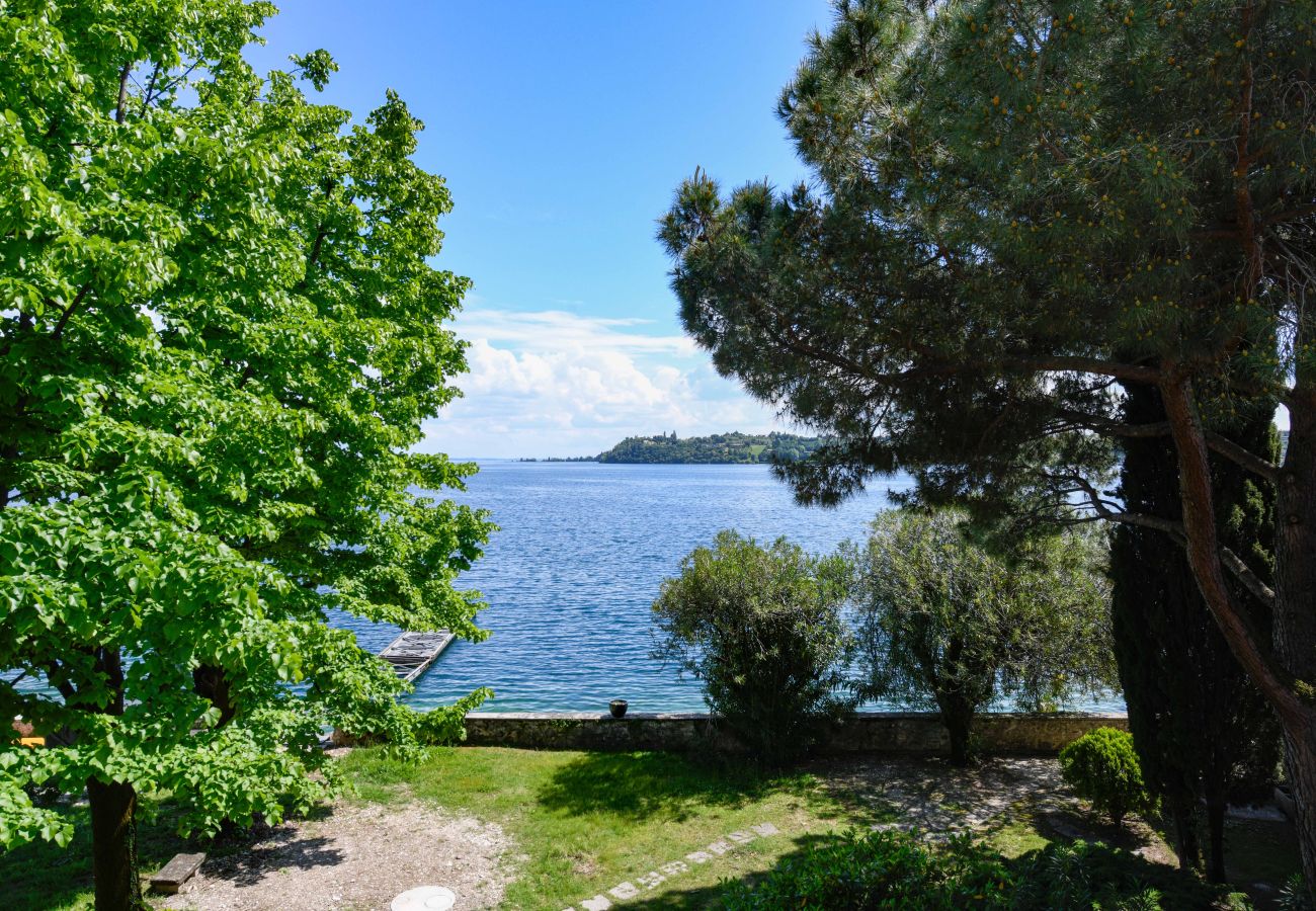 Appartamento a Salò - La Darsena by Garda FeWo