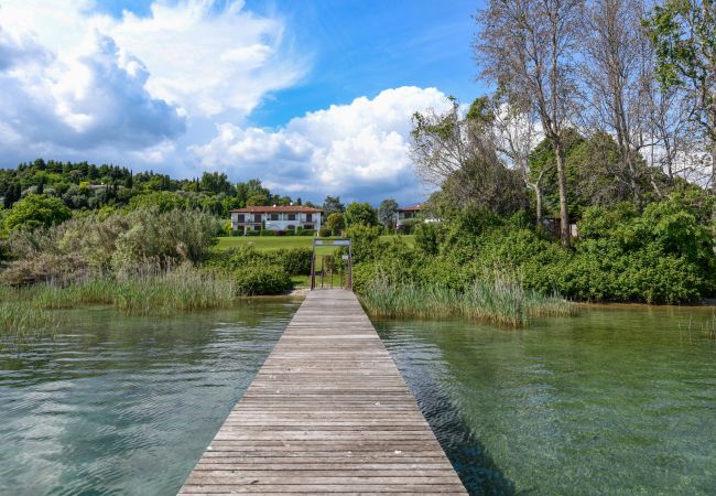 Appartamento a San Felice del Benaco - La Baia by Garda FeWo Appartamento a San Felice del Benaco - La Baia by Garda FeWo