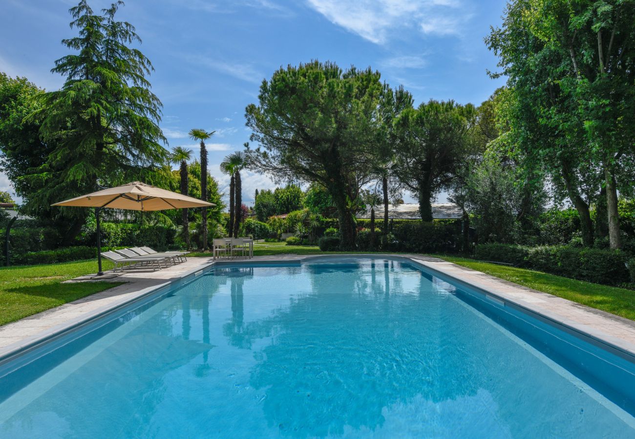 Villa a Moniga del Garda - Villa Maria