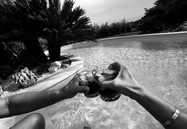 Villa a Puegnago sul Garda - L.A. Hills Luxury Loft Villa a Puegnago sul Garda - L.A. Hills Luxury Loft