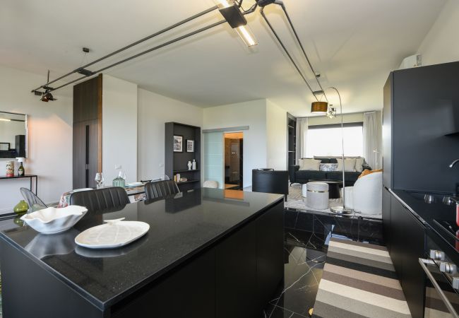 Villa a Puegnago sul Garda - L.A. Hills Luxury Loft Villa a Puegnago sul Garda - L.A. Hills Luxury Loft