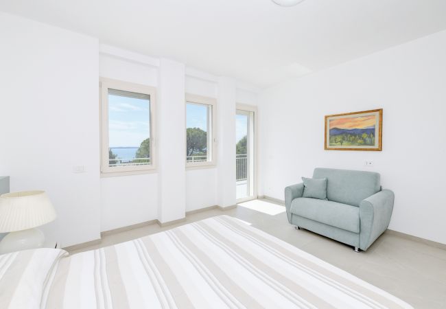 Appartamento a Manerba del Garda - Villa Edelweiss 4 Appartamento a Manerba del Garda - Villa Edelweiss 4
