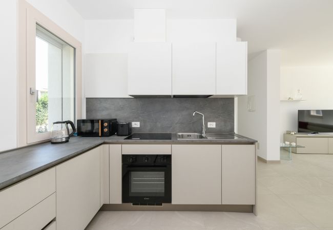 Appartamento a Manerba del Garda - Villa Edelweiss 4 Appartamento a Manerba del Garda - Villa Edelweiss 4