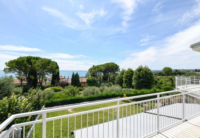 Appartamento a Manerba del Garda - Villa Edelweiss 4 Appartamento a Manerba del Garda - Villa Edelweiss 4