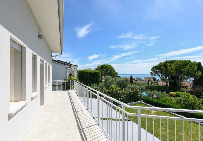 Appartamento a Manerba del Garda - Villa Edelweiss 4 Appartamento a Manerba del Garda - Villa Edelweiss 4