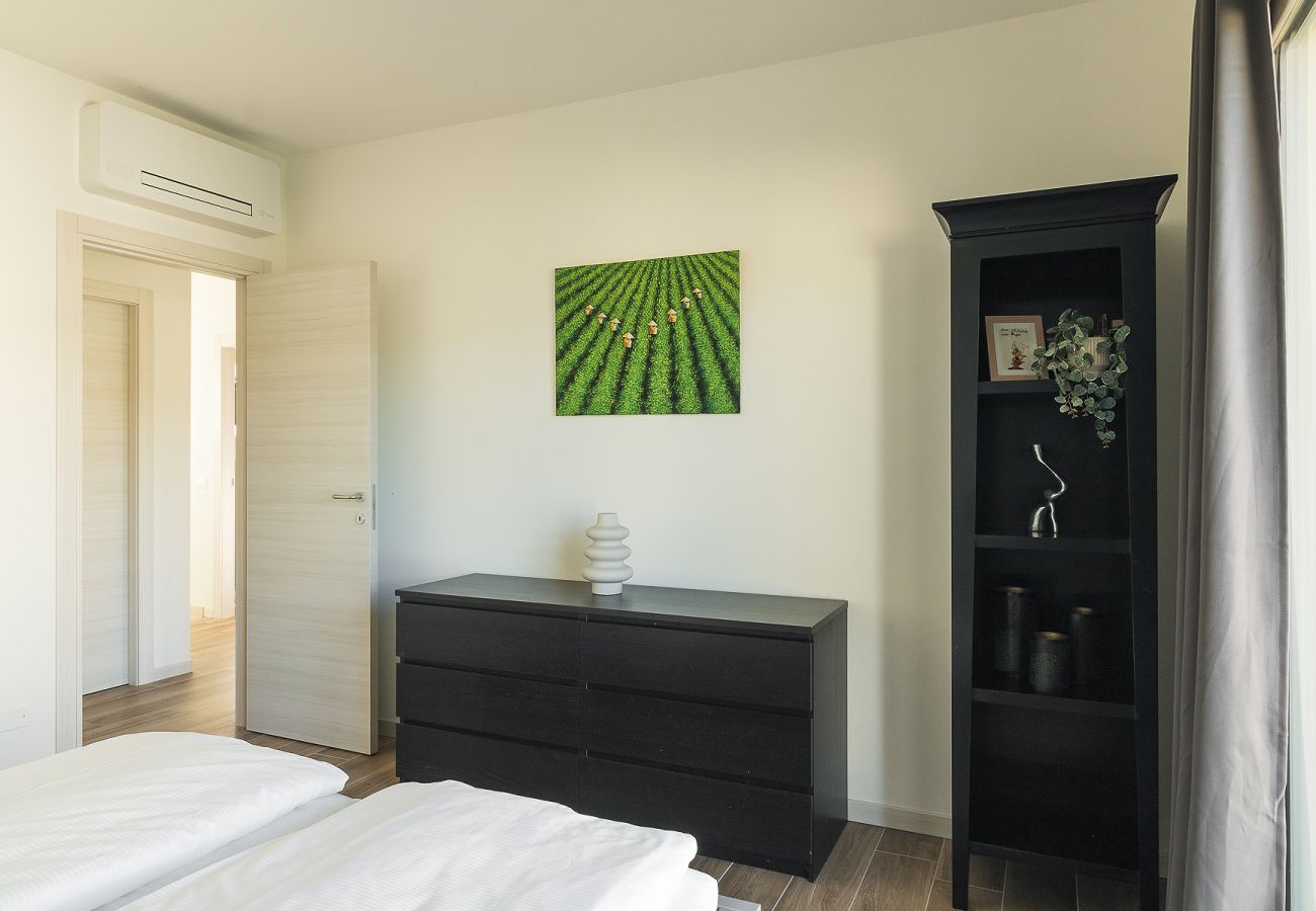 Villa a Manerba del Garda - Villa Fortuna al Lago by Garda FeWo