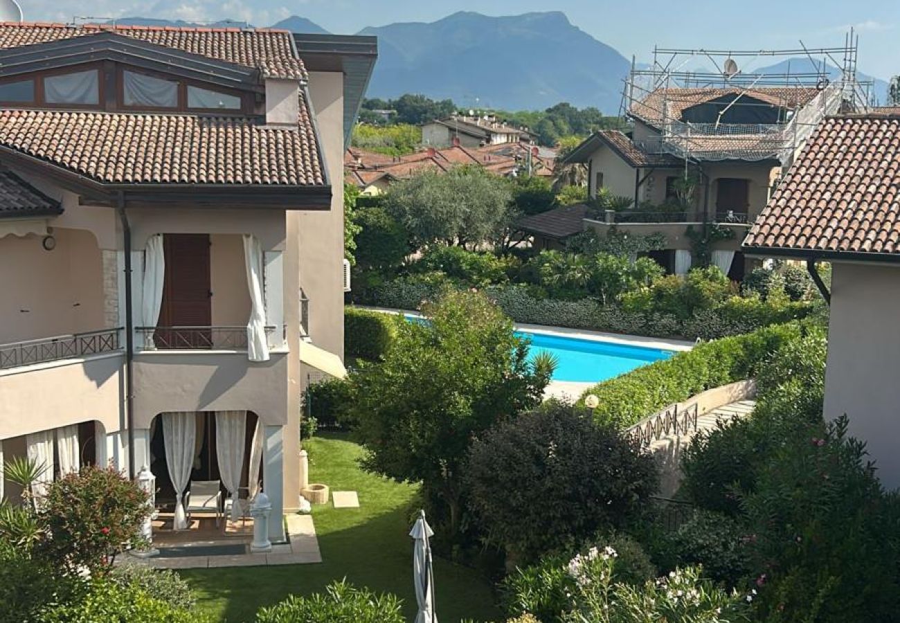Appartamento a Moniga del Garda - Brezza sul Lago by Garda FeWo