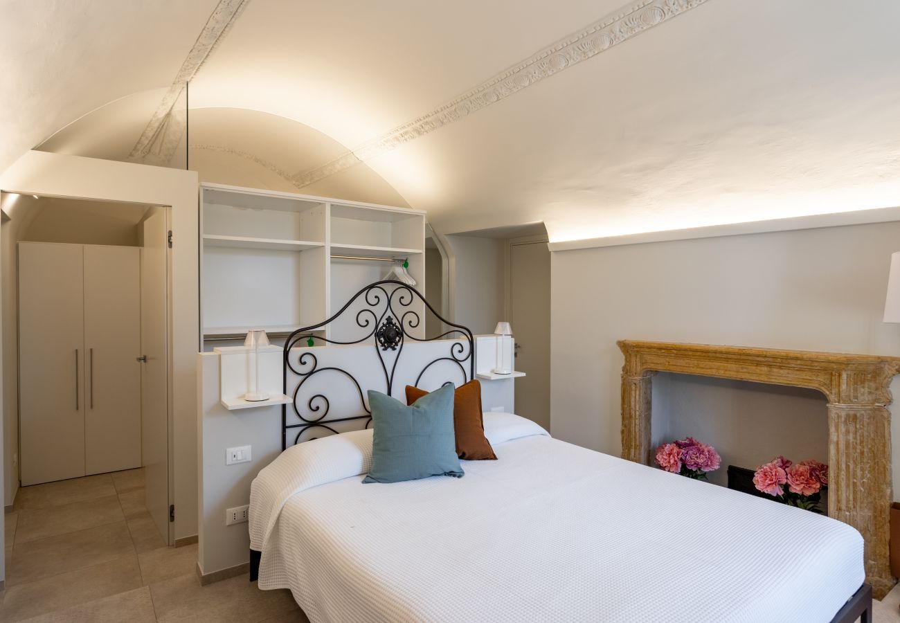 Residence a San Felice del Benaco - Palazzo Trevignane - La Saletta Verde