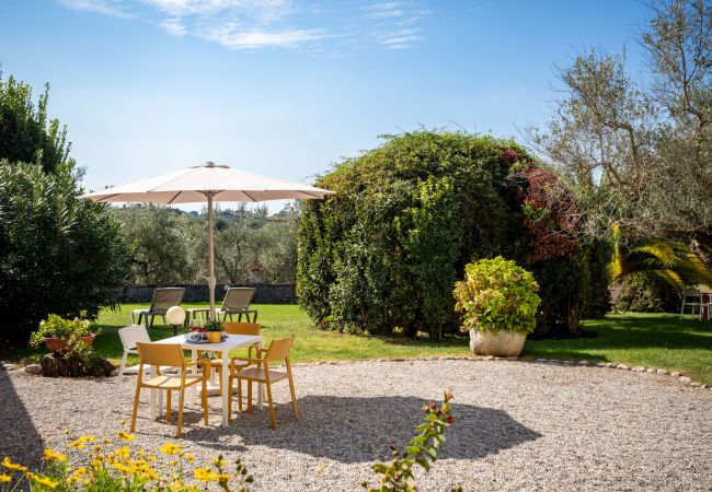 Residence a San Felice del Benaco - Palazzo Trevignane - La Bella Scuderia