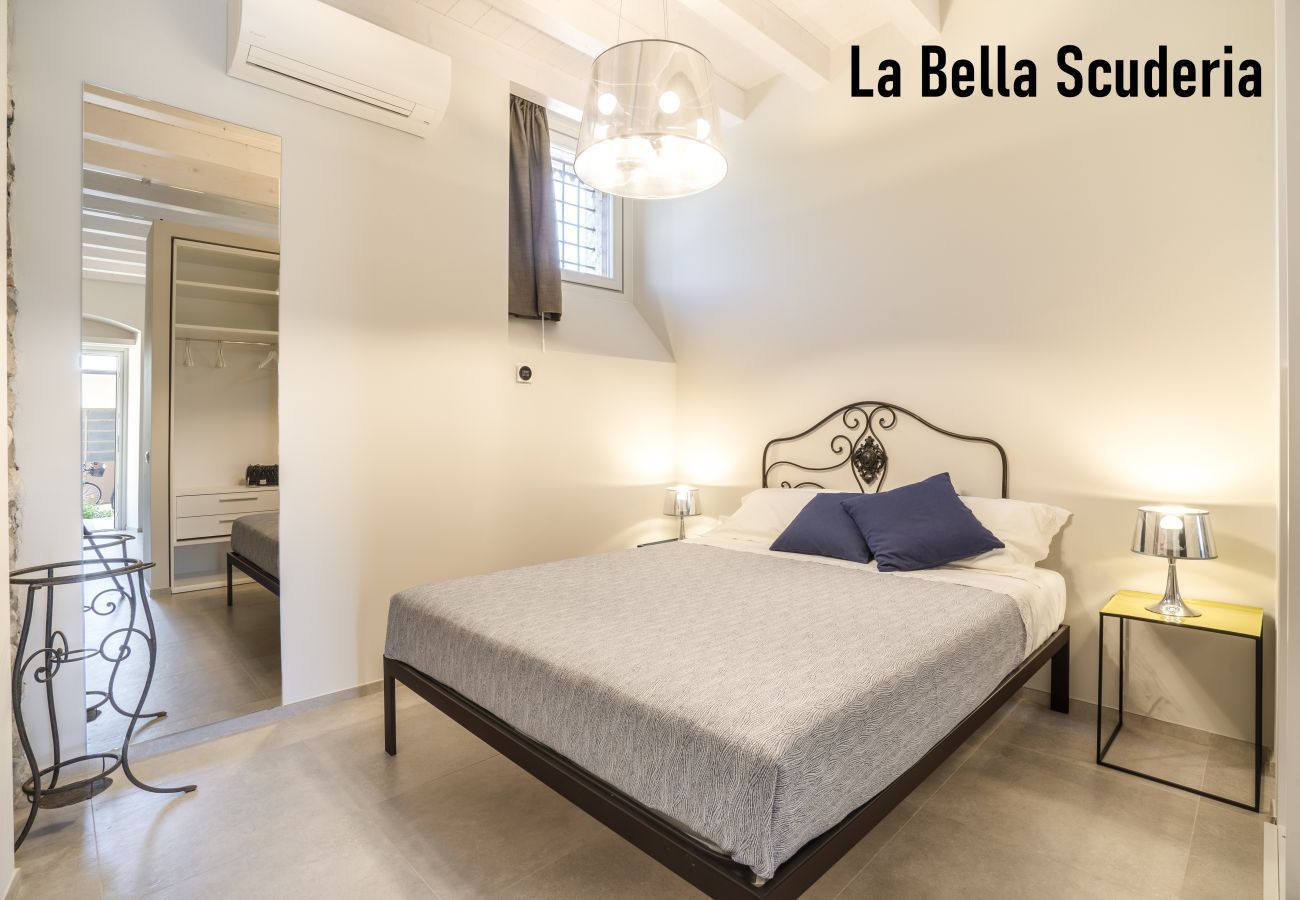 Appartamento a San Felice del Benaco - Palazzo Trevignane - La Grande Scuderia