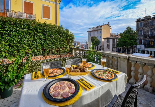 Ferienwohnung in Desenzano del Garda - 001 - LET IT BE A DREAM - RENOVATION 2025 Ferienwohnung in Desenzano del Garda - 001 - LET IT BE A DREAM - RENOVATION 2025