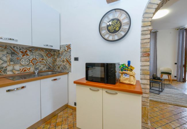 Ferienwohnung in Desenzano del Garda - 001 - LET IT BE A DREAM - RENOVATION 2025 Ferienwohnung in Desenzano del Garda - 001 - LET IT BE A DREAM - RENOVATION 2025