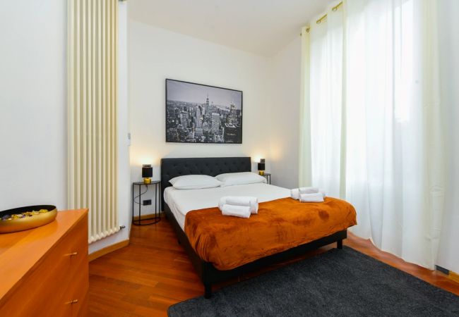 Ferienwohnung in Desenzano del Garda - 001 - LET IT BE A DREAM - RENOVATION 2025 Ferienwohnung in Desenzano del Garda - 001 - LET IT BE A DREAM - RENOVATION 2025