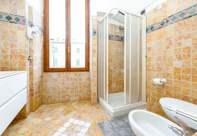 Ferienwohnung in Desenzano del Garda - 001 - LET IT BE A DREAM - RENOVATION 2025 Ferienwohnung in Desenzano del Garda - 001 - LET IT BE A DREAM - RENOVATION 2025