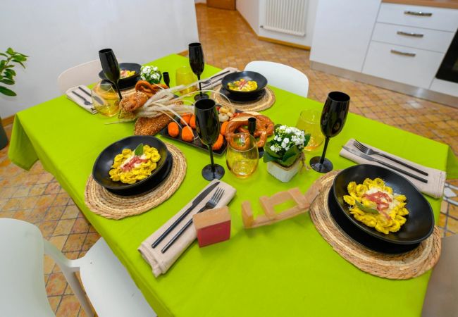 Ferienwohnung in Desenzano del Garda - 001 - LET IT BE A DREAM - RENOVATION 2025 Ferienwohnung in Desenzano del Garda - 001 - LET IT BE A DREAM - RENOVATION 2025