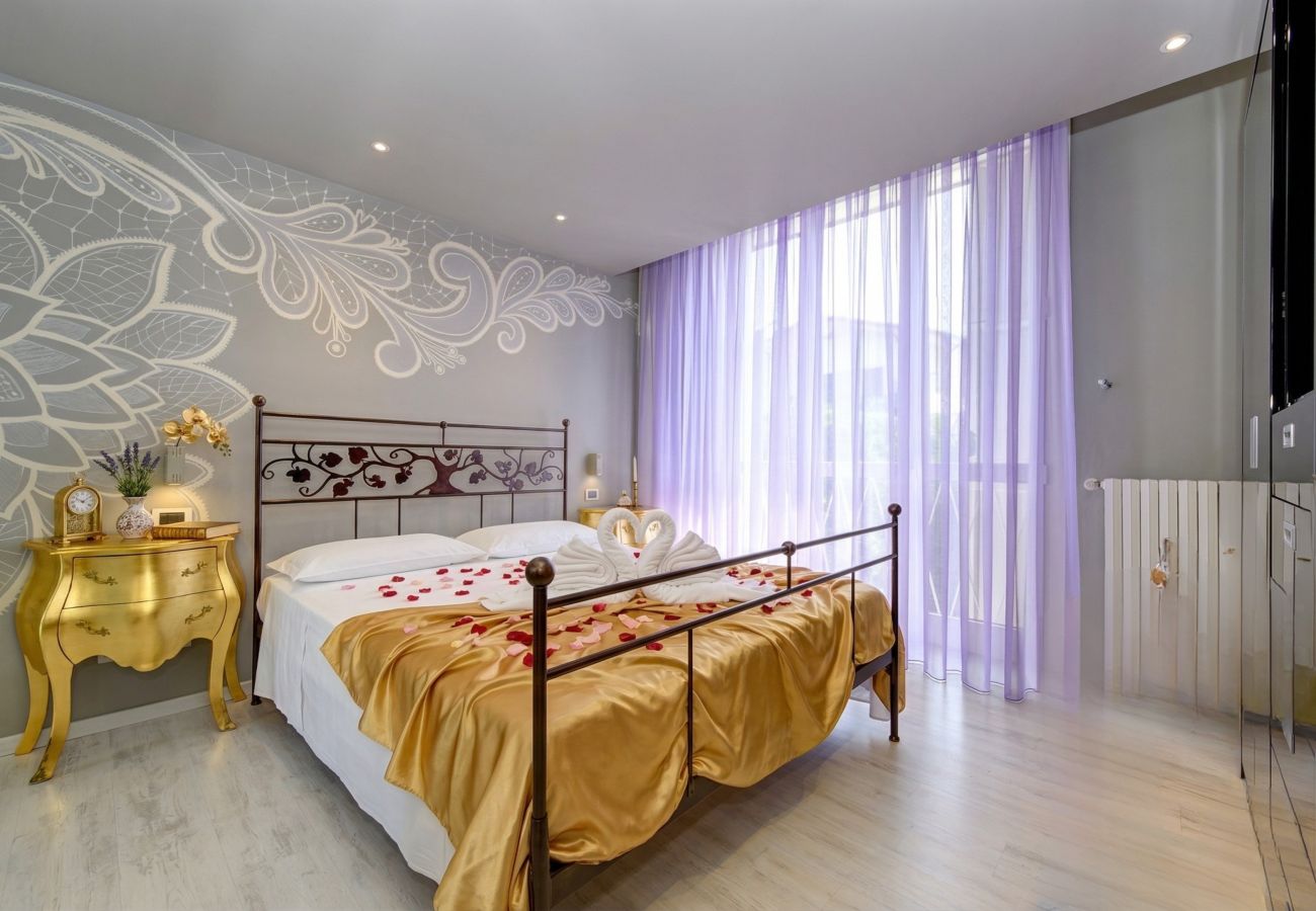 Villa in Desenzano del Garda - 003 - AMAZING VILLA SOUND OF THE LAKE