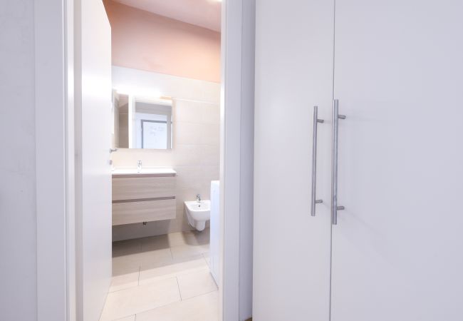 Ferienwohnung in Desenzano del Garda - 24 - SMILING IN DESENZANO Ferienwohnung in Desenzano del Garda - 24 - SMILING IN DESENZANO