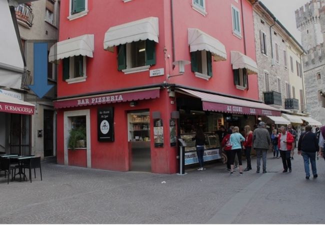 Ferienwohnung in Sirmione - 40- LA REGINA DI SIRMIONE Ferienwohnung in Sirmione - 40- LA REGINA DI SIRMIONE