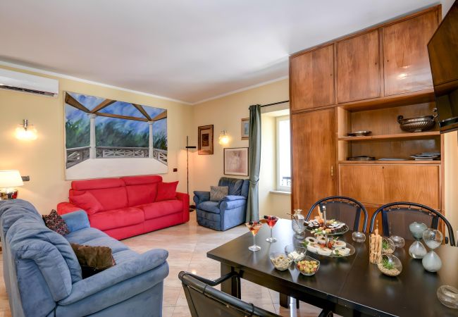 Ferienwohnung in Sirmione - 40- LA REGINA DI SIRMIONE Ferienwohnung in Sirmione - 40- LA REGINA DI SIRMIONE