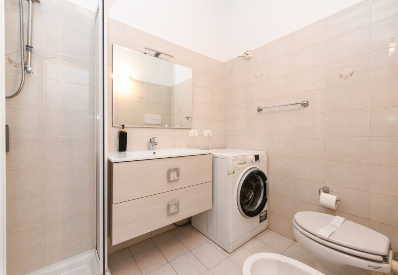 Ferienwohnung in Desenzano del Garda - 44- DesenzanoLoft Le Petit Bijou – Restyling 2025 