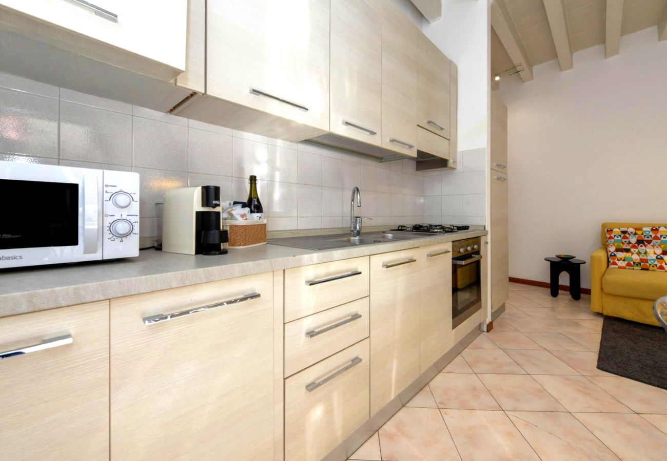 Ferienwohnung in Desenzano del Garda - 44- DesenzanoLoft Le Petit Bijou – Restyling 2025 