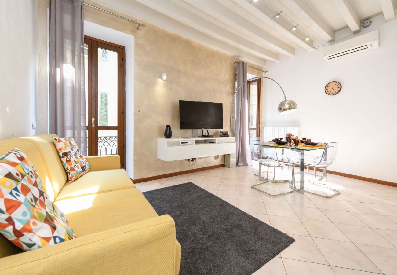 Ferienwohnung in Desenzano del Garda - 44- DesenzanoLoft Le Petit Bijou – Restyling 2025 